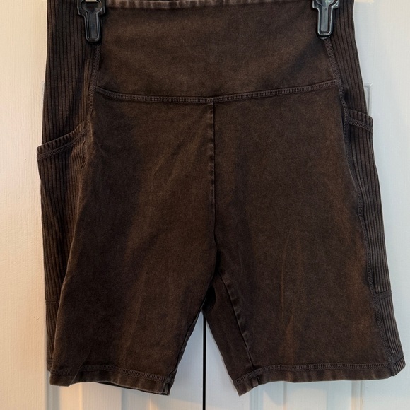 Aerie Dark Chocolate Brown High Waist Pocket Bike Short - Picture 1 of 4